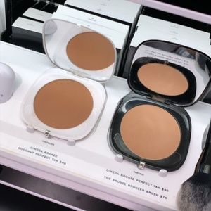 Meet your Posher, Hana